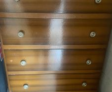 Chest of drawers