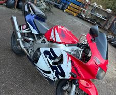 99 Fireblade