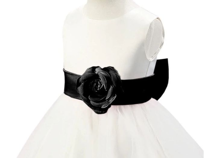 Brand new SXSHUN Girls dress Red