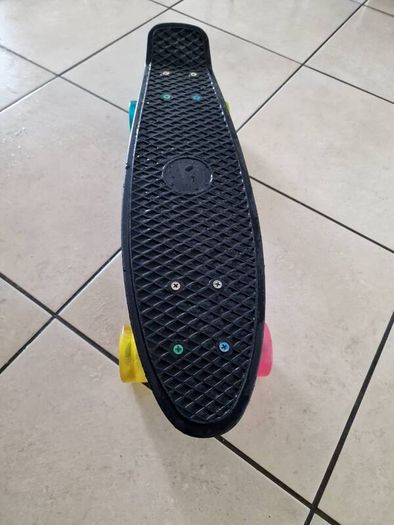 skateboard