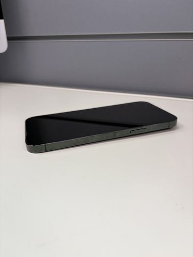 Apple iPhone 13 Pro Max 128GB Unlocked Green