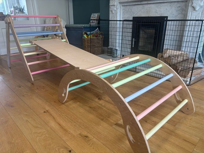 Foldable Pikler set with arch and slide