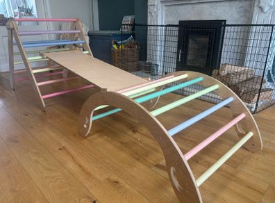 Foldable Pikler set with arch and slide