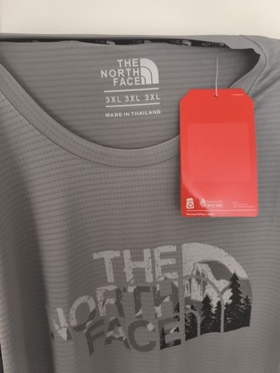 Men's North Face T Shirt