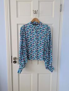 Zara Floral Balloon Sleeve Blouse Size Small