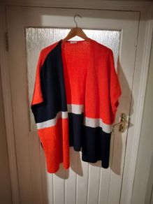 Gerry Weber color-blocked poncho wrap.