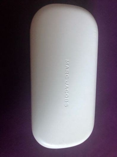 Genuine marc jacobs hard case sunglasses