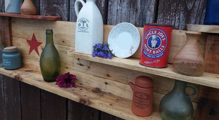Rustic Americana Floating staggered shelf