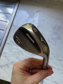 Mizuno Wedge
