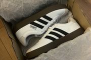 Adidas VL Court 3.0 in White &amp; Black
