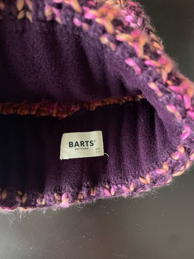 beanie bobble hat Barts ladies knitted with pon pon New