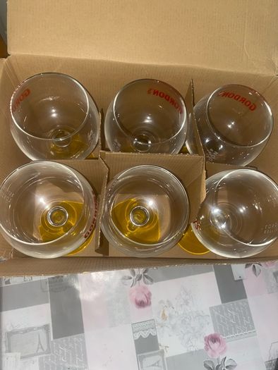 6 x Gordon's Yellow Stem Gin glasses