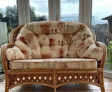 Wicker conservatory suite