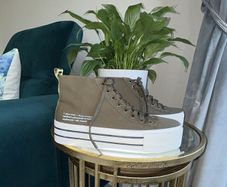 Ladies Khaki Green & White Retro Trainers from Stradivarius Size UK 5 / EU 38
