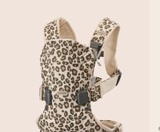 Baby bjorn mini carrier leopard
