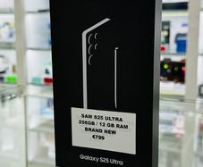 Samsung S25 Ultra ( 256GB / 12 GB Ram )