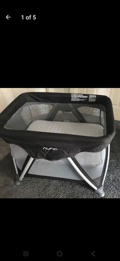 Nuna sena mini travel cot