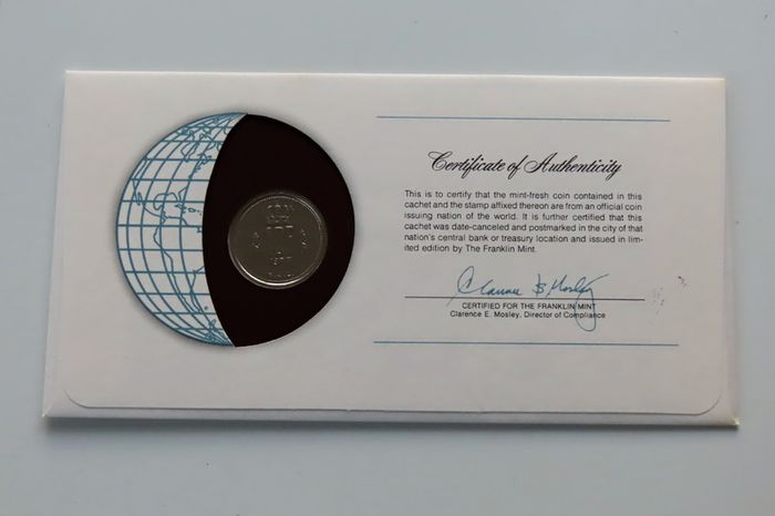 Luxembourg 1977 Vintage Coin Stamp cover BUNC