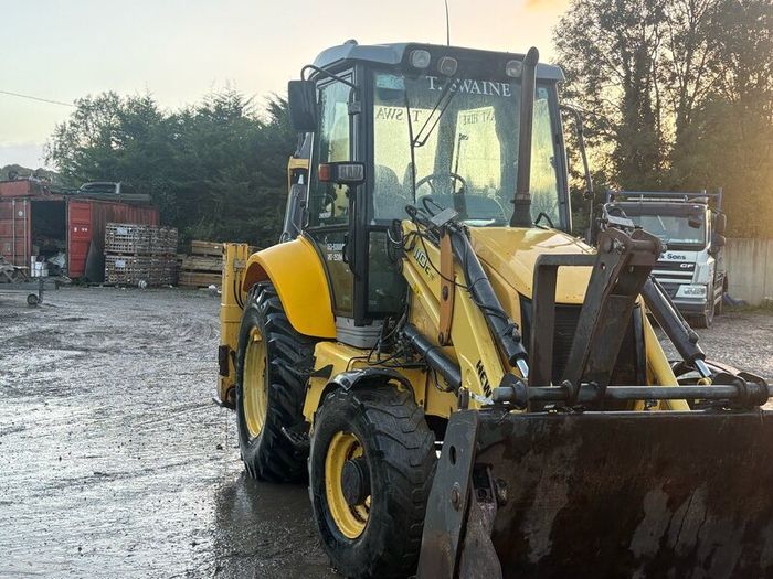 New Holland 110c