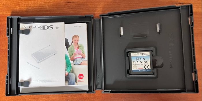 Nintendo DS , Dr. Kawashima's Brain Training