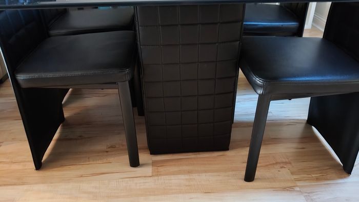 Kitchen Table and Chairs