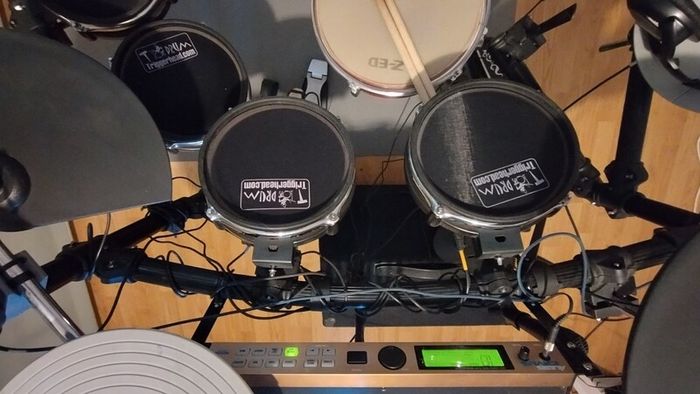 Electronic drums