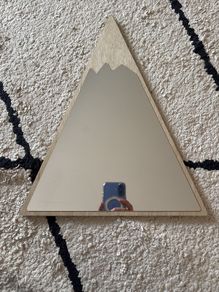 hanging mirror