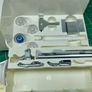 SINGER Futura 4000 Sewing Machine - Just serviced - Excellent - 100 stitches! - High quality machine/Semi-pro Image 8