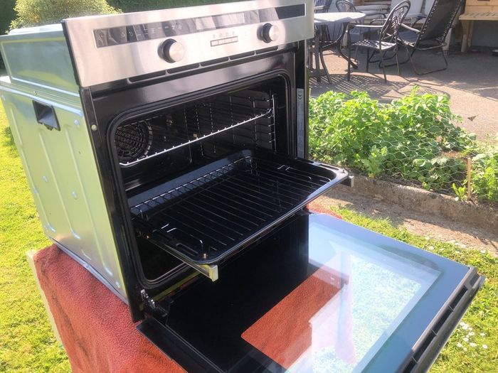 single oven