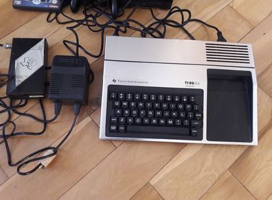 Texas Instruments Ti99/4a Home Computer