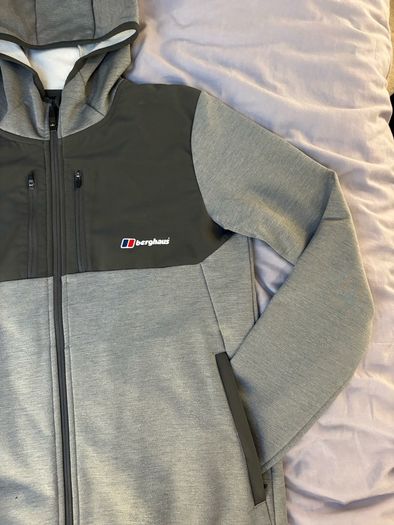 tracksuit