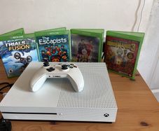 XBOX ONE Console bundle