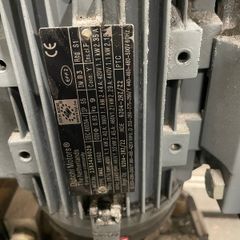 2x 3ph motors with hydraulic pump system