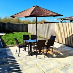 Outdoor Table, Chairs & Parasol