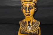 Nefertiti Bust
