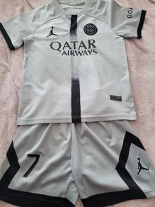 Psg 22/23 away kit