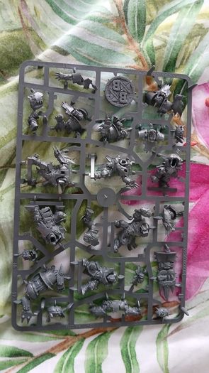 Warhammer Blood Bowl Orcs