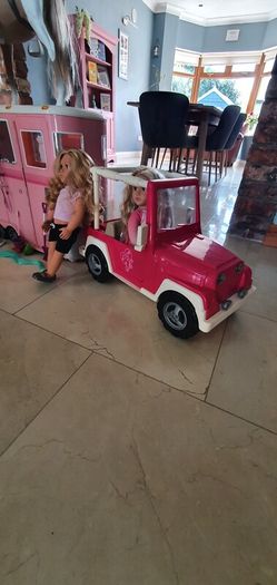 Our Generation Trailer, Horse, Jeep and dolls