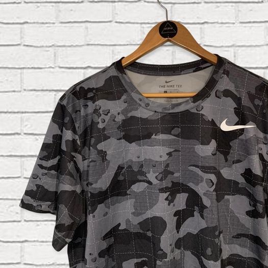 Nike T-Shirt