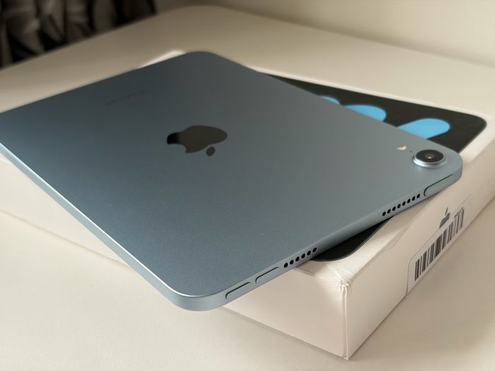 iPad mini A17 Pro Blue Activated 2 Days Ago, Full Apple Warranty (2027)