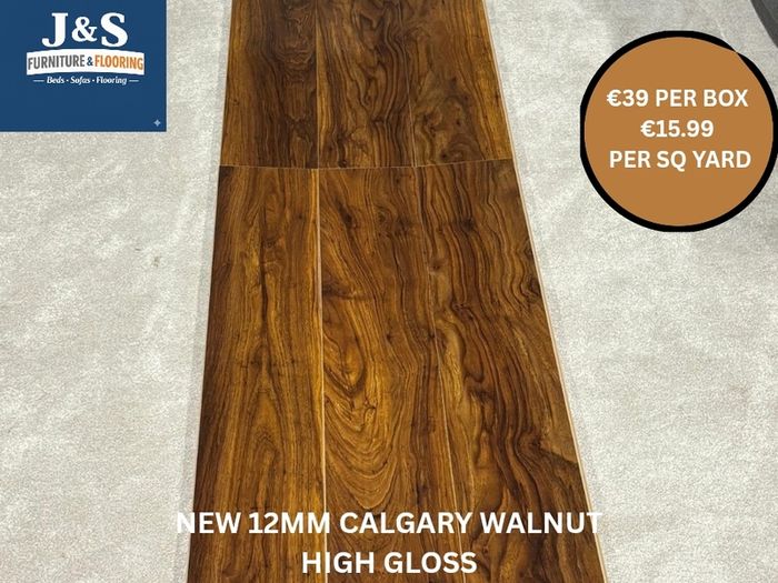 New 12MM High Gloss Flooring
