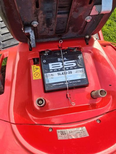 Ride-On Lawnmower