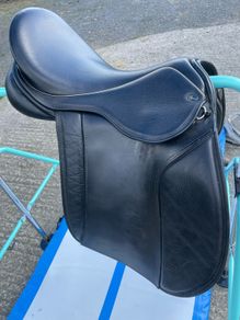 Silhouette saddle