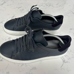 Axel Arigato Size 8 (EU 42)