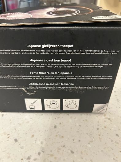 Japanese tea pot