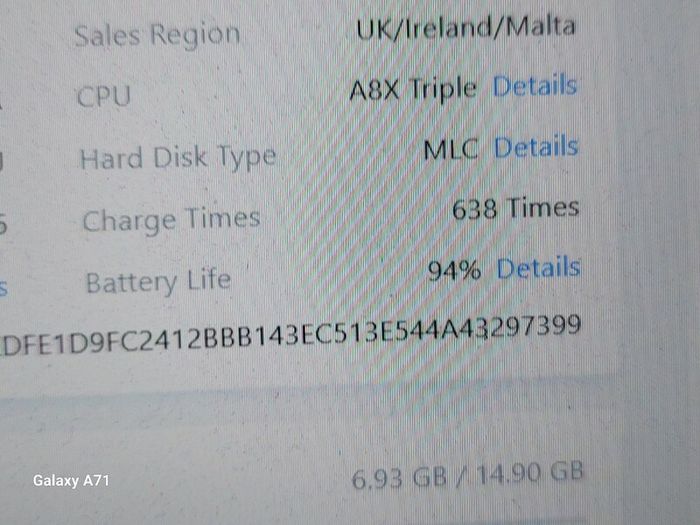 Apple Ipad Air 2nd Generation, 16GB, Space Gray, 94% Battery Life, No Activation Lock, but screen not displaying, and there is some damage to back top right corner, see pictures