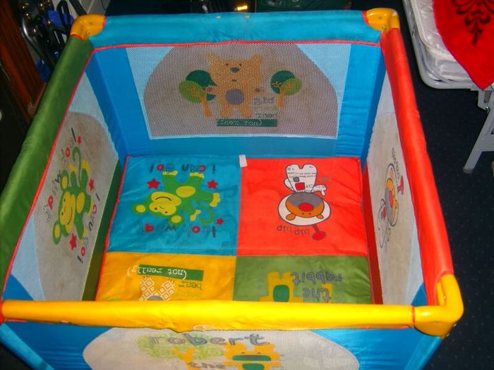 baby travel cot