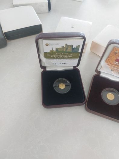 3 gold coins
