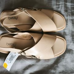 Women's Betsy sandals (size EU 39 / UK 6)