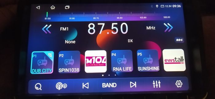 Volkswagen radio (wireless Carplay and Android Auto)